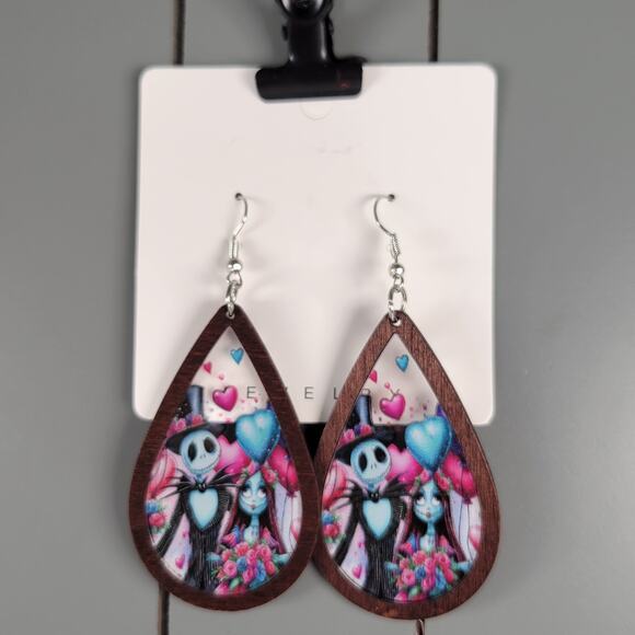 Gothic Teardrop Wood Earrings Jack & Sally Style 3.25" Dangle Pierced Halloween - Picture 1 of 9